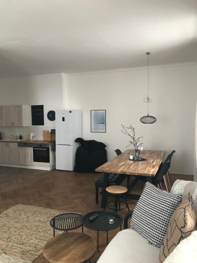 Stara Skola Hedec Lejlighedshotel Králíky Eksteriør billede