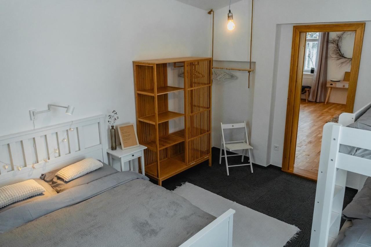 Stara Skola Hedec Lejlighedshotel Králíky Eksteriør billede
