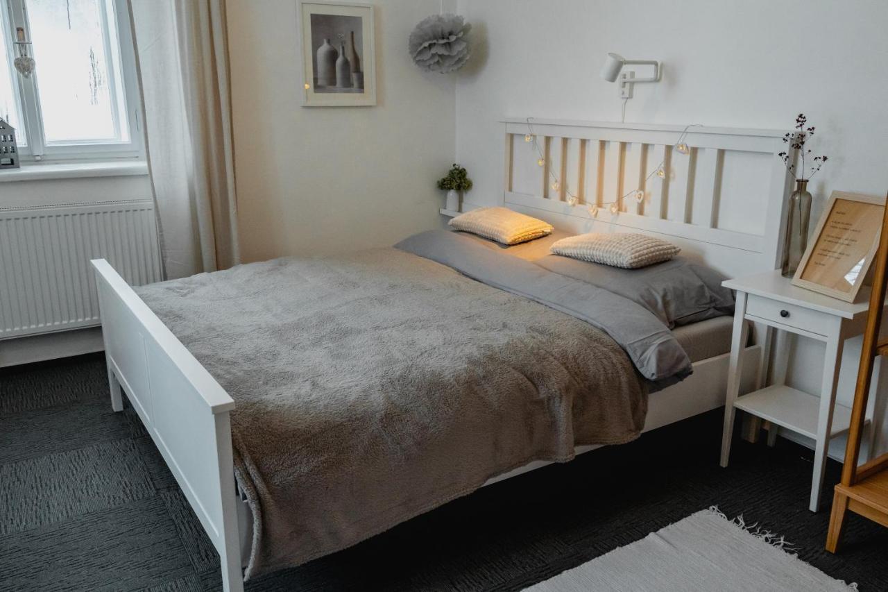 Stara Skola Hedec Lejlighedshotel Králíky Eksteriør billede