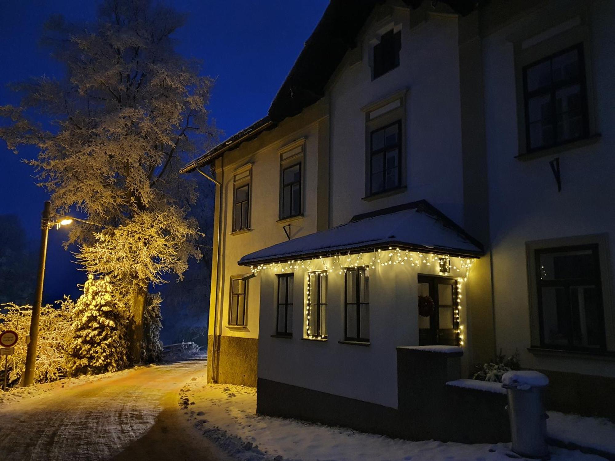 Stara Skola Hedec Lejlighedshotel Králíky Eksteriør billede